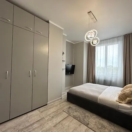 Aquamarine Apartments-plombir Sea Odessa,2 окремі кімнати Apartment Odesa